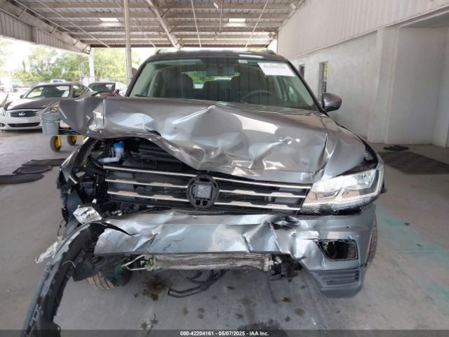 3VV1B7AX1KM064598 Volkswagen Tiguan 2.0t S