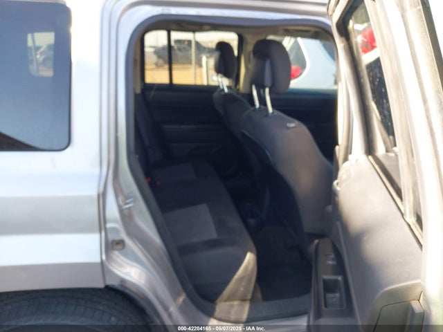 1C4NJRBBXGD741510 Jeep Patriot Sport