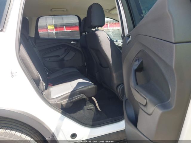 1FMCU0GD7HUB41187 Ford ESCAPE SE