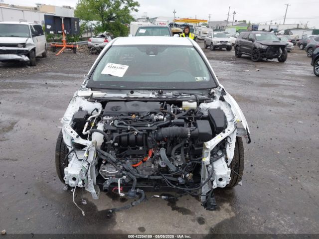 4T1K31AK5NU583117 Toyota Camry Xse Hybrid