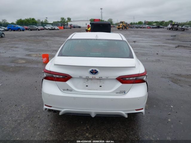 4T1K31AK5NU583117 Toyota Camry Xse Hybrid