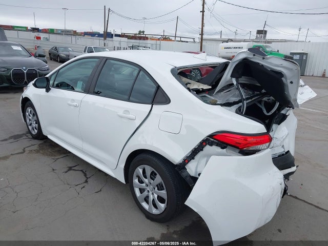 5YFEPMAE8NP337435 Toyota COROLLA LE