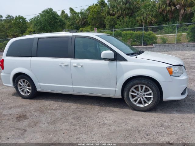 2C4RDGCG3JR325827 Dodge Grand Caravan Sxt
