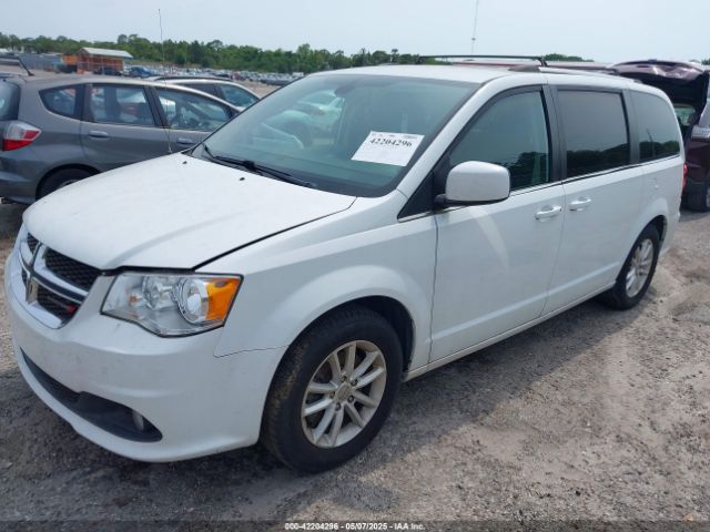2C4RDGCG3JR325827 Dodge Grand Caravan Sxt
