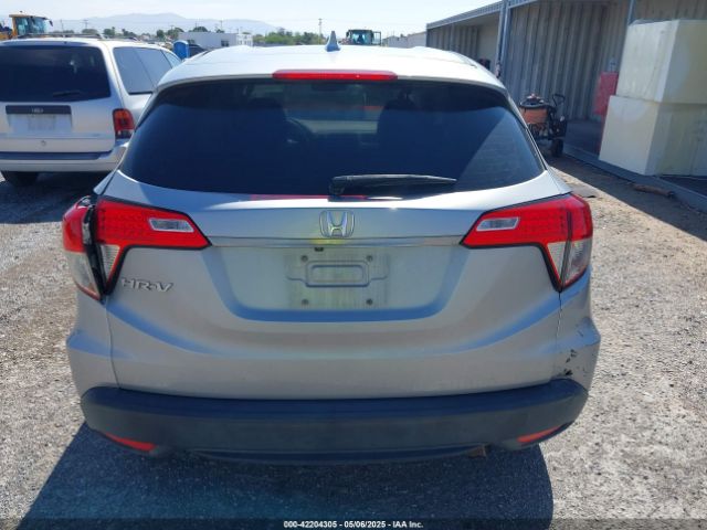 3CZRU5H33KG714687 Honda HR-V LX
