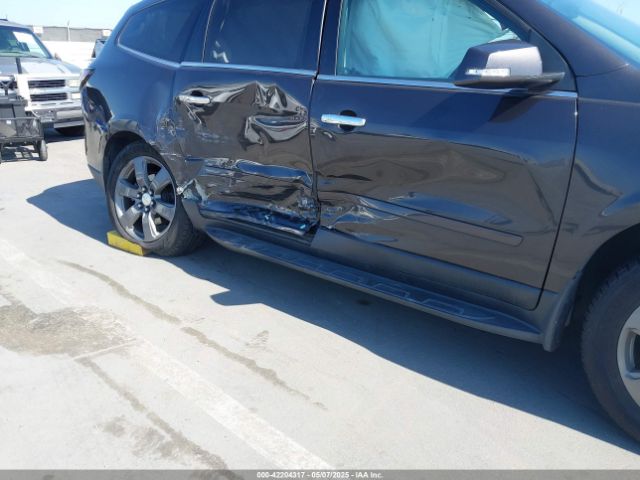 1GNKRHKD5HJ178965 Chevrolet Traverse 2lt