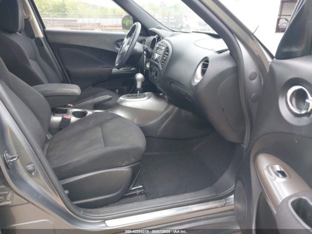 JN8AF5MR3ET352895 Nissan JUKE S