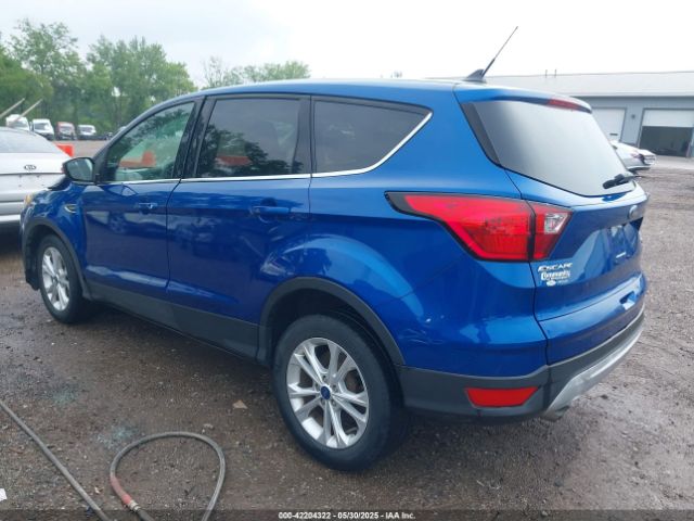 2019 FORD ESCAPE 1FMCU0GD1KUB77058 Photo 2