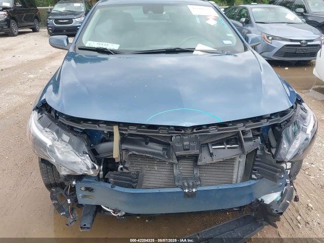 1G1ZD5ST2SF146165 Chevrolet Malibu Fwd 1lt