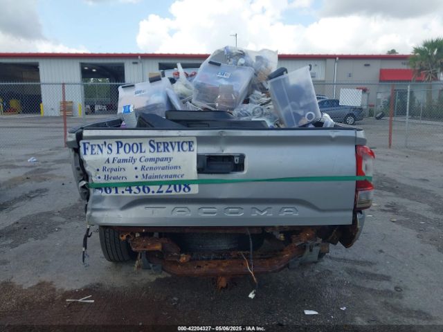 5TFRX5GN8HX089580 Toyota Tacoma Sr