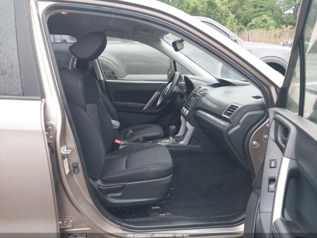 JF2SJABC8GH508183 Subaru Forester 2.5i
