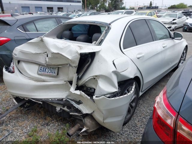 2017 MERCEDES-BENZ C 300 55SWF4JB2HU205606 Photo 3