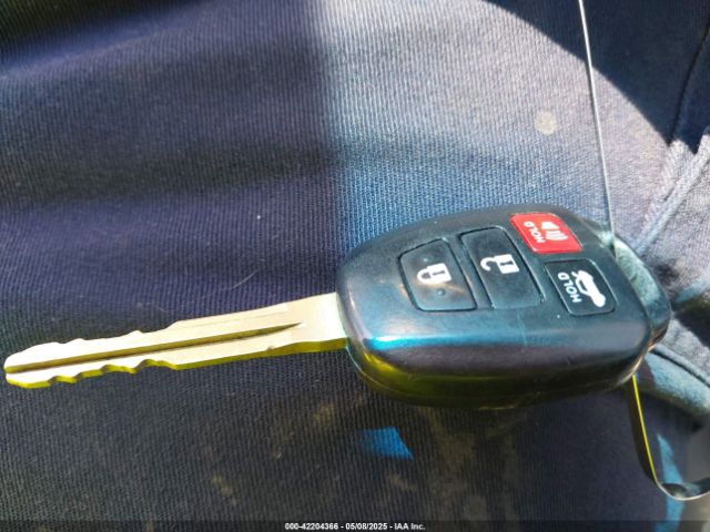4T1BF1FKXEU446366 Toyota CAMRY SE