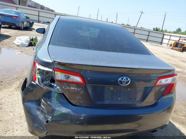 4T1BF1FKXEU446366 Toyota CAMRY SE