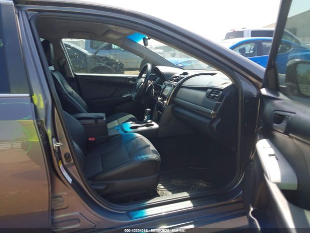 4T1BF1FKXEU446366 Toyota CAMRY SE