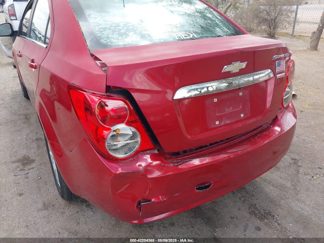 1G1JC5SB6F4130866 Chevrolet Sonic Lt Auto