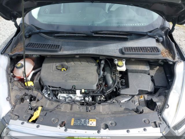 1FMCU9GD1JUC36399 Ford ESCAPE SE