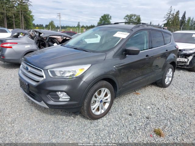 1FMCU9GD1JUC36399 Ford ESCAPE SE