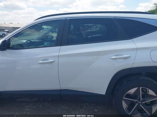 5NMJBCDE7SH496648 Hyundai TUCSON SEL