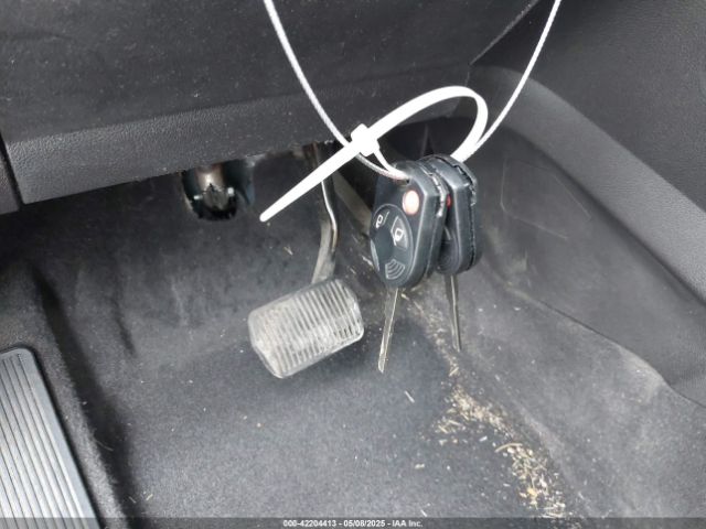 1FMCU0F78FUB27615 Ford ESCAPE S
