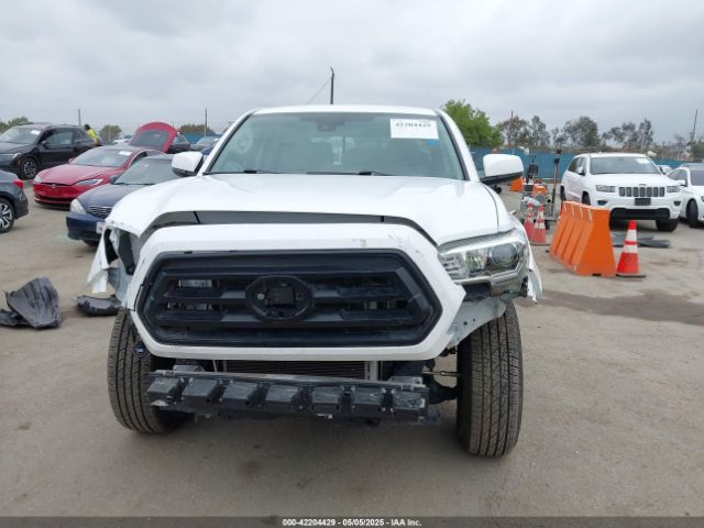 3TYAX5GNXMT032184 Toyota Tacoma Sr