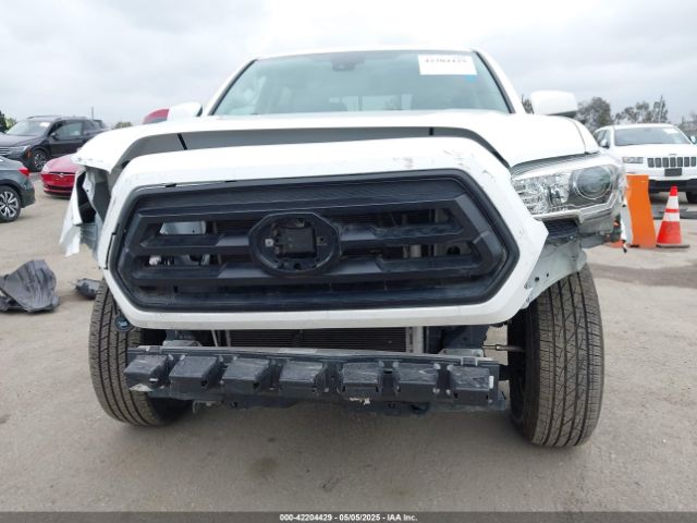 3TYAX5GNXMT032184 Toyota Tacoma Sr
