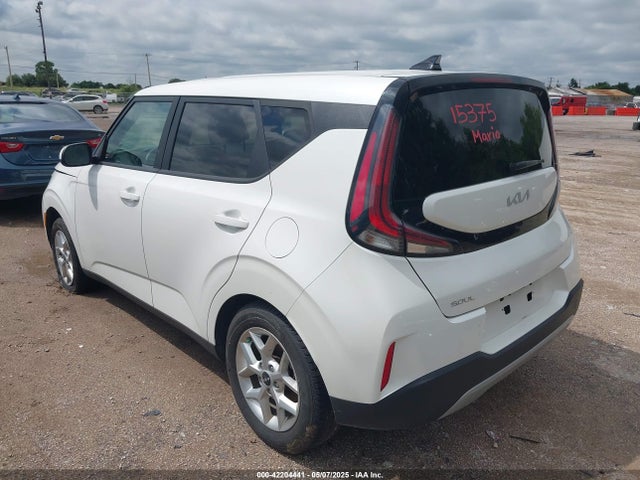 KNDJ23AU5P7865680 KIA SOUL LX