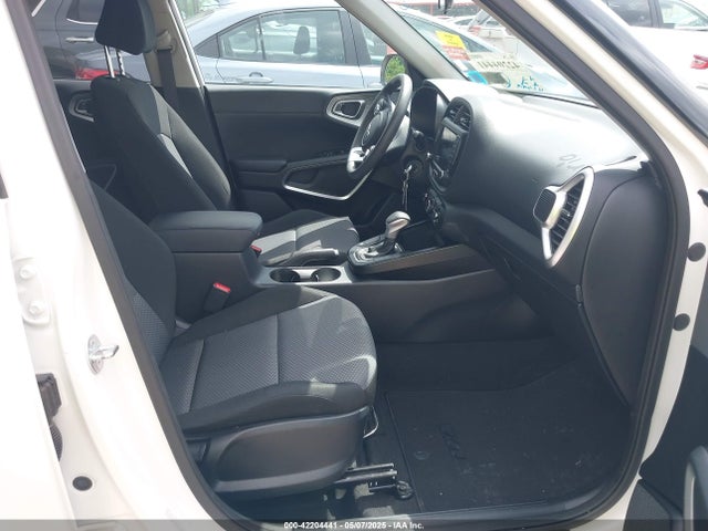 KNDJ23AU5P7865680 KIA SOUL LX
