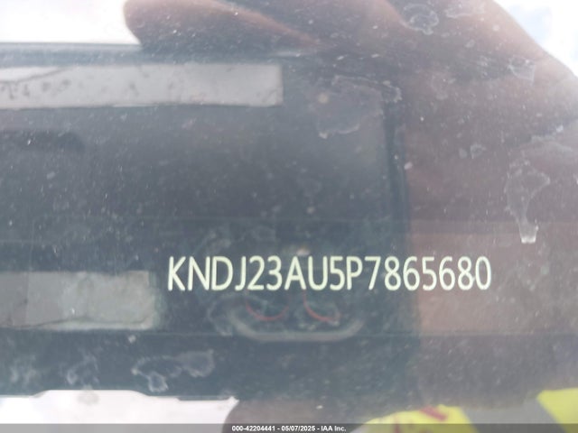 KNDJ23AU5P7865680 KIA SOUL LX