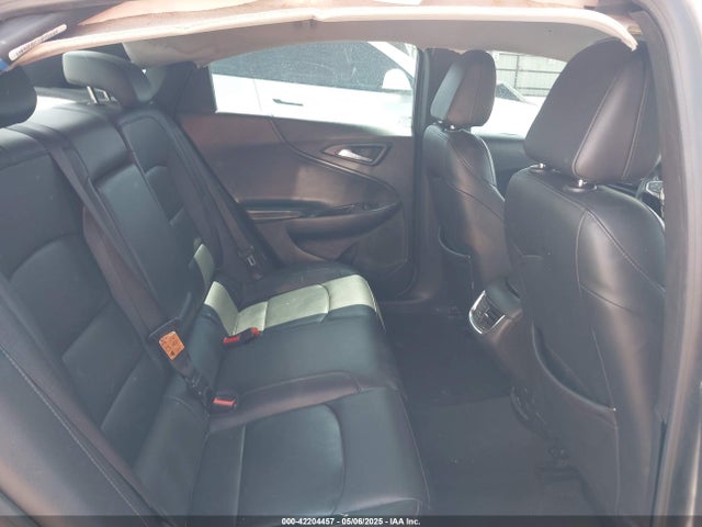 1G1ZE5ST3GF245811 Chevrolet MALIBU 1LT
