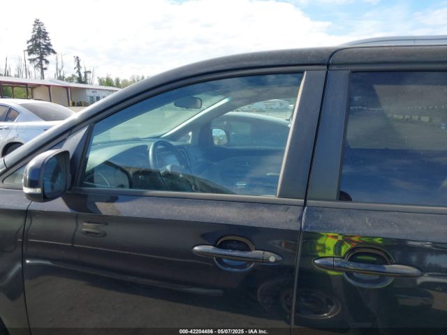 KNDMB5C17H6252737 KIA SEDONA LX
