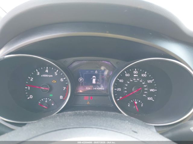 KNDMB5C17H6252737 KIA SEDONA LX