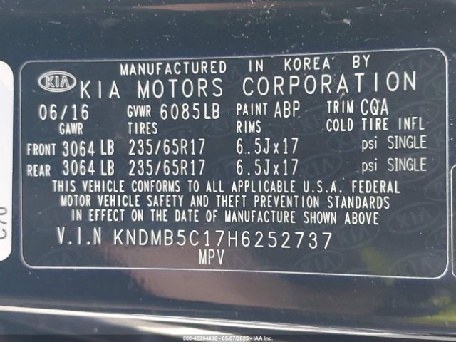 KNDMB5C17H6252737 KIA SEDONA LX