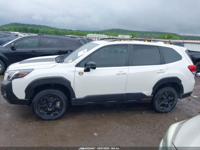 JF2SKAMC5NH517026 Subaru Forester Wilderness