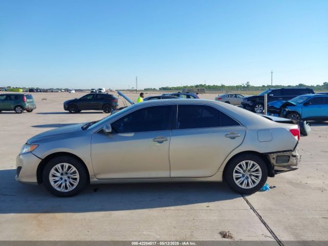 4T4BF1FK6ER438304 Toyota CAMRY L