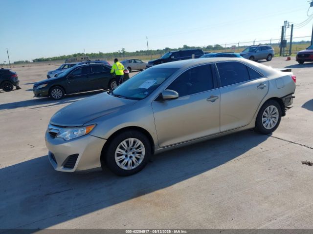 4T4BF1FK6ER438304 Toyota CAMRY L