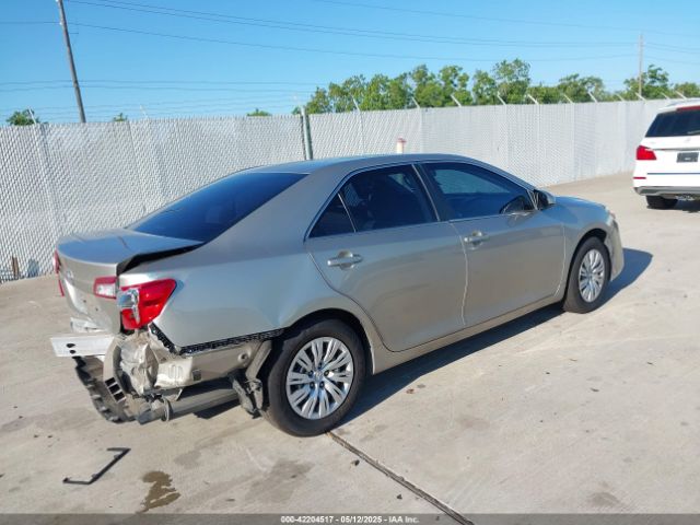 4T4BF1FK6ER438304 Toyota CAMRY L