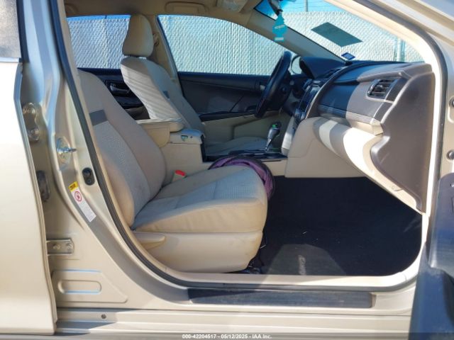 4T4BF1FK6ER438304 Toyota CAMRY L