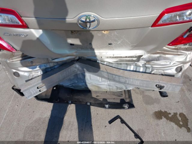4T4BF1FK6ER438304 Toyota CAMRY L