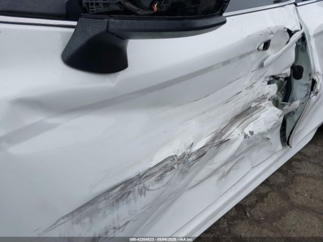 4T1G11AKXLU373962 Toyota CAMRY SE