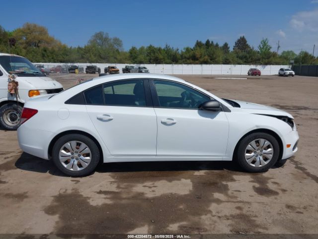 1G1PC5SH4G7163878 Chevrolet Cruze Limited Ls Auto