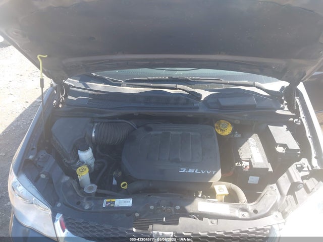2C4RDGCG6HR761355 Dodge Grand Caravan Sxt