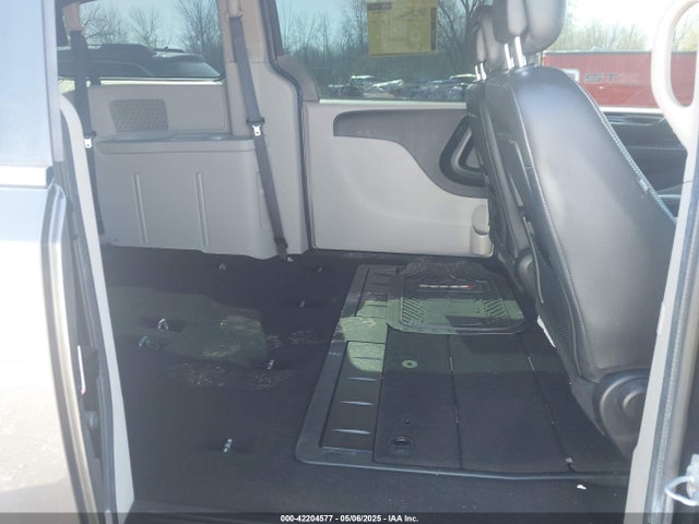 2C4RDGCG6HR761355 Dodge Grand Caravan Sxt