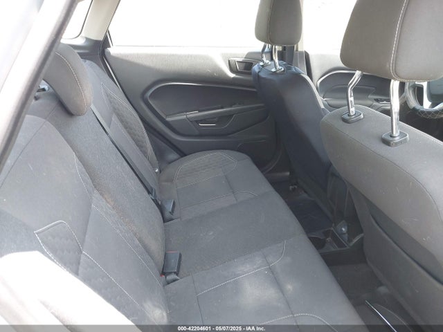 3FADP4BJ0KM133096 Ford FIESTA SE