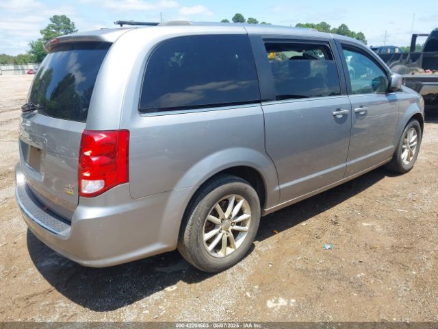 2C4RDGCGXJR265318 Dodge Grand Caravan Sxt