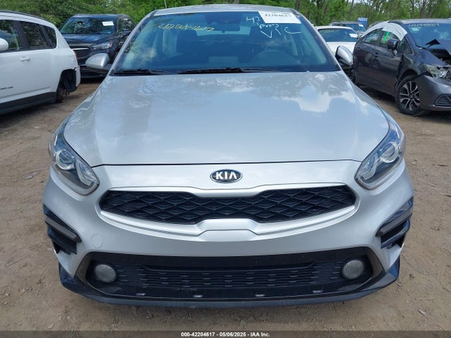 3KPF24AD4ME302515 KIA Forte Lxs