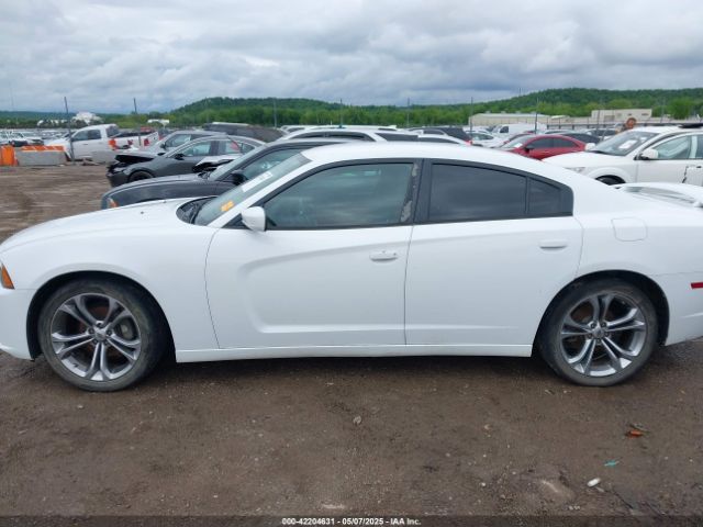 2C3CDXHGXEH207546 Dodge Charger Sxt Plus
