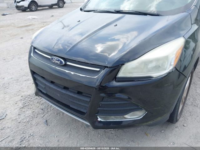1FMCU0GX8EUA87064 Ford ESCAPE SE