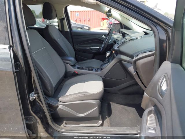1FMCU0GX8EUA87064 Ford ESCAPE SE