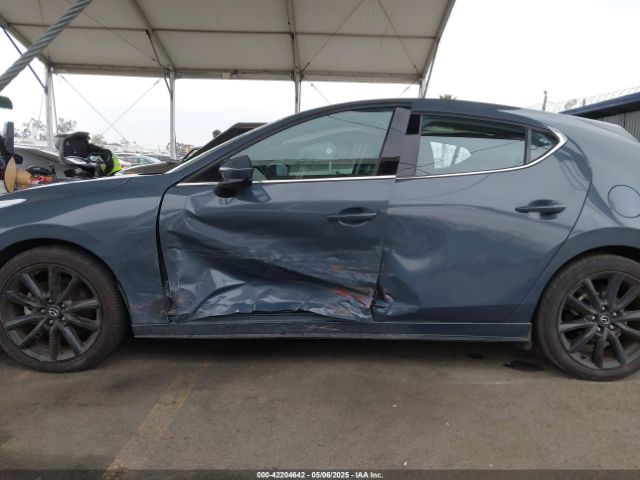 JM1BPBNM6L1167103 Mazda Mazda3 Hatchback Premium Package